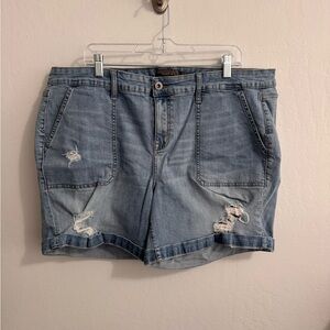 torrid light wash distressed denim shorts - light blue